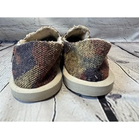 Sanuk Donna Camo Chill Slip On Loafers Faux Fur Lined Earthy Multi Color - Picture 2 of 14